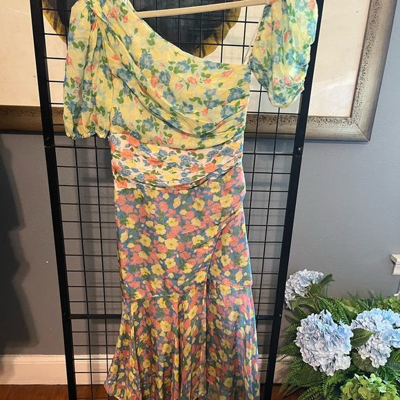 AMUR Pastel Floral Midi Dress. Jayla patchwork floral silk asymmetrical lined - Picture 11 of 13